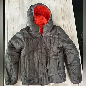 EUC Eddie Bauer L/XL reversible puffer/ fleece hooded jacket with pockets